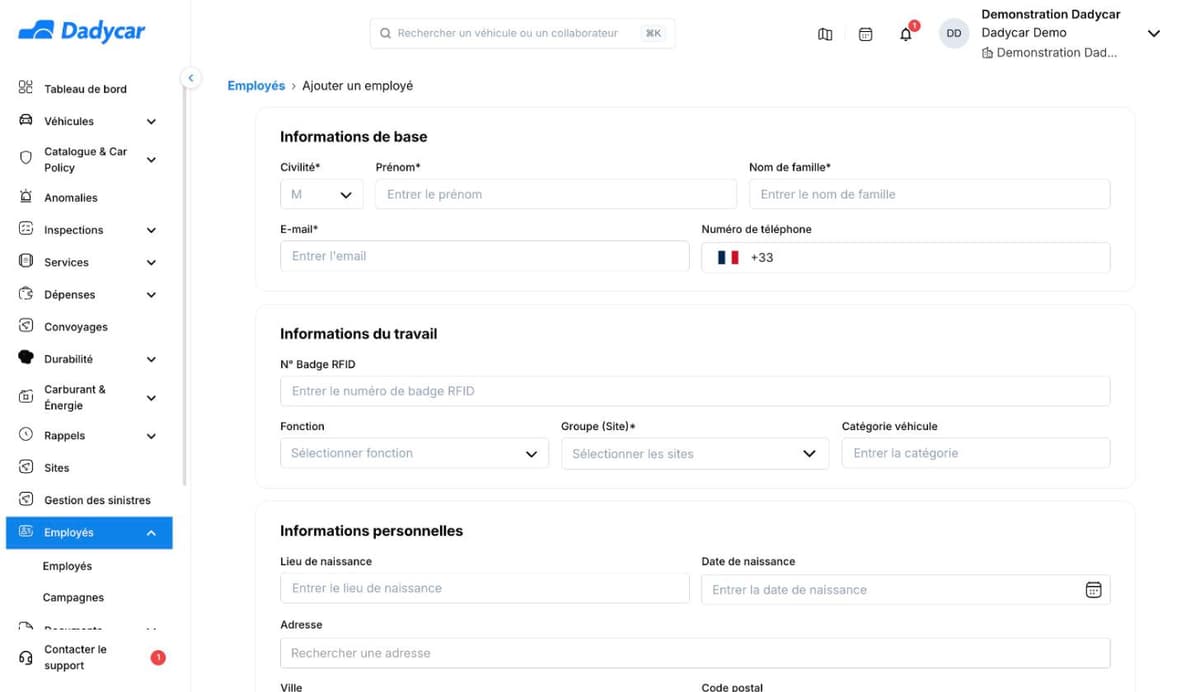 Formulaire Ajouter un employé de Dadycar : informations de base, informations du travail avec badge RFID, fonction, groupe (site) et catégorie véhicule