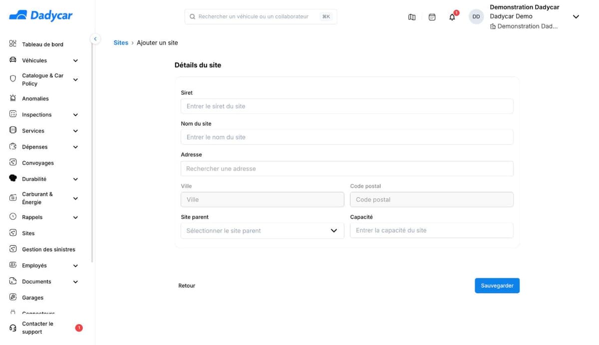 Formulaire Ajouter un site de Dadycar : Siret, Nom du site, Adresse, Ville et Code postal grisés, Site parent, Capacité